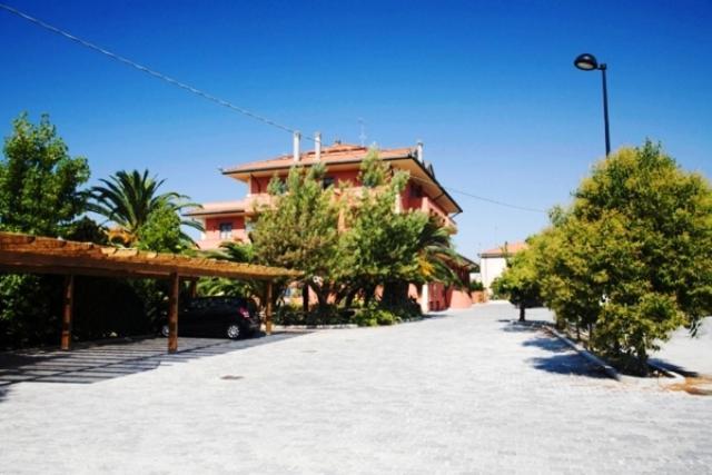 Hotel Le Rotonde Massaciuccoli Extérieur photo
