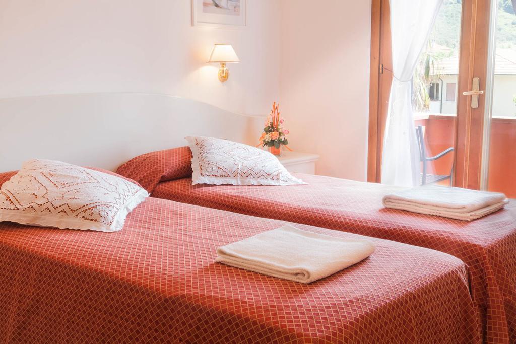 Hotel Le Rotonde Massaciuccoli Extérieur photo